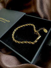 Load image into Gallery viewer, RHEA BRACELET
