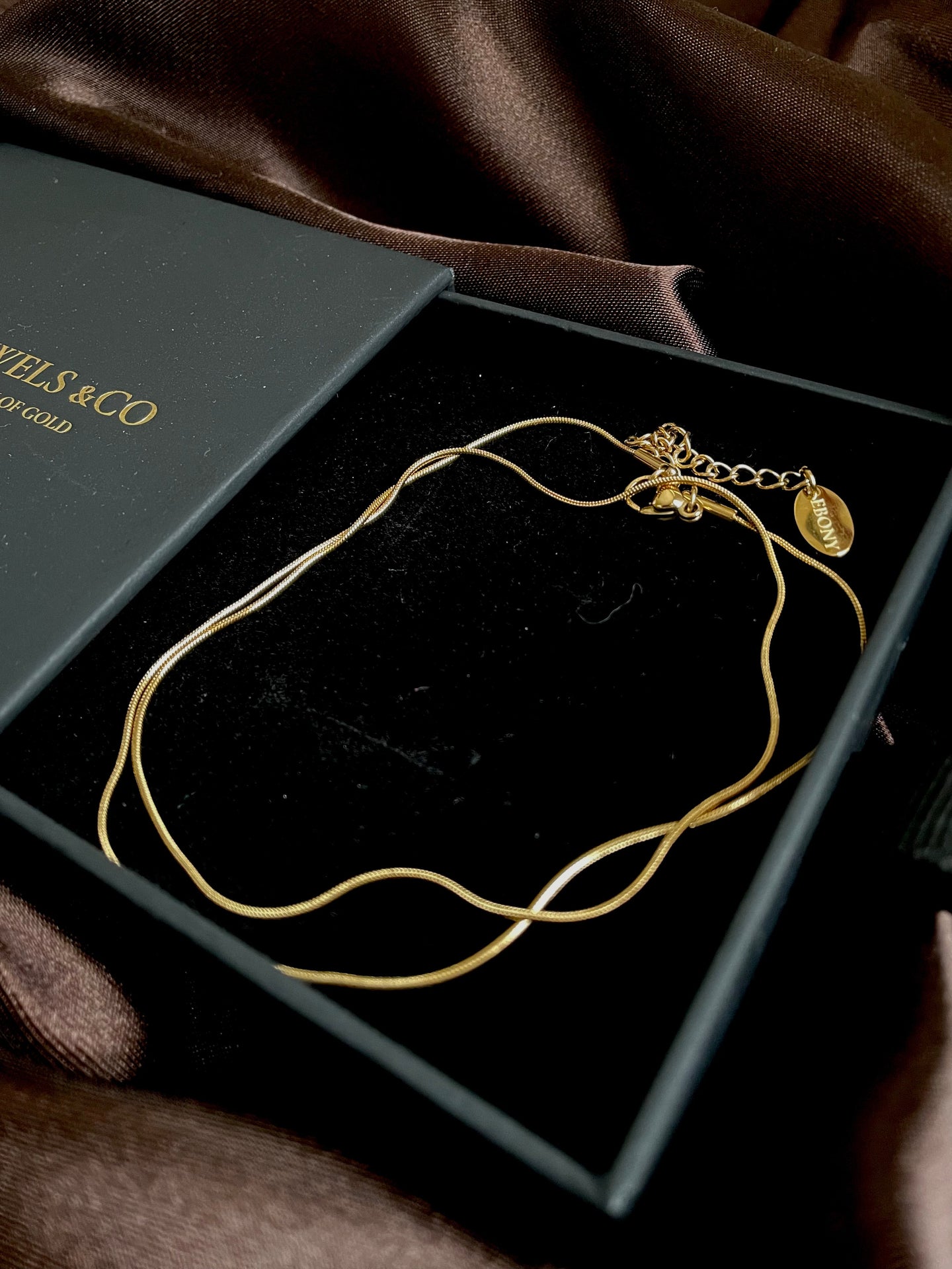 THE IVY STACKER CHAIN